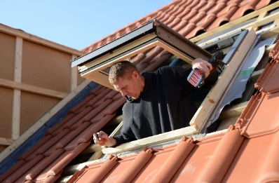 Pose de fenêtres de toit Velux à Grandjean